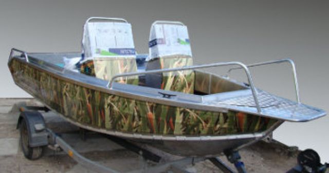 Предлагаем катера и лодки FishLine (Фишлайн).